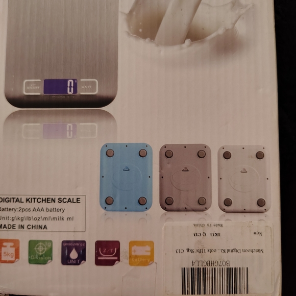 Digital Kitchen Scale with LCD Display - Picture 2 of 12